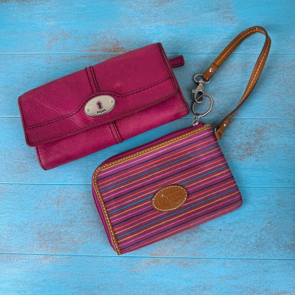 VTG Y2K Set of 2 Fossil Striped Wristlet & Maddox Pink Leather Trifold Wallets